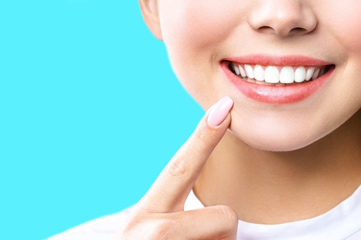 How is teeth whitening done?